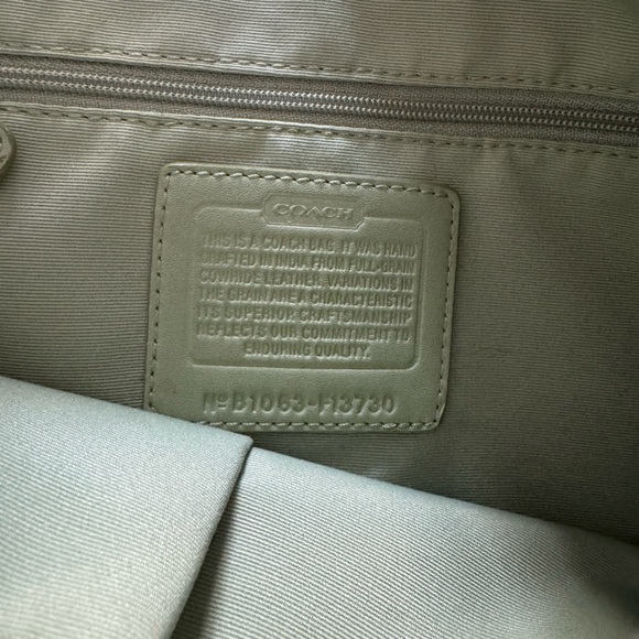 Coach Sage Leather Shoulder Bag - Picture 4 of 6